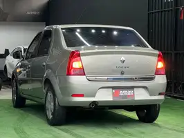 2015  Renault Logan - Image 16