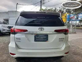 2020  Toyota Fortuner - Image 11