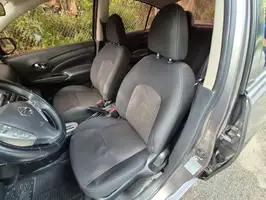 2017  Nissan Versa - Image 40