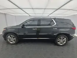 2020  Chevrolet Traverse - Image 10