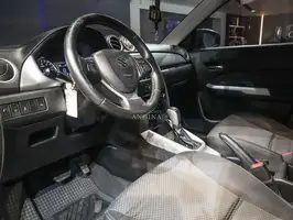 2018  Suzuki Vitara - Image 17