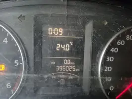 2012  Volkswagen Transporter - Image 23