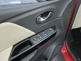 2017  Renault Captur - Image 36