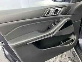 2019  Bmw X5 - Image 40