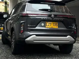 2023  Suzuki Grand - Image 13