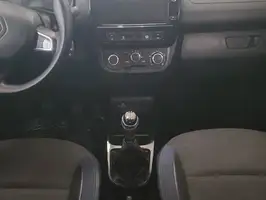 2024  Renault Kwid - Image 21