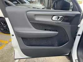 2022  Volvo Unknown - Image 19