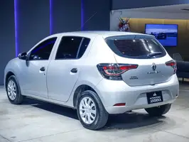 2022  Renault Sandero - Image 10