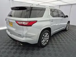2018  Chevrolet Traverse - Image 16