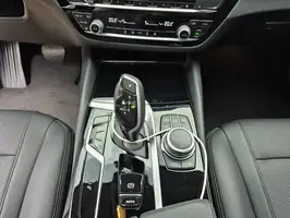 2022  Bmw Serie - Image 25