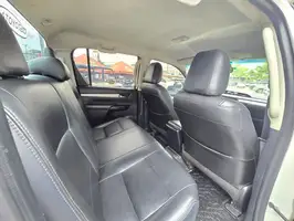 2017  Toyota Hilux - Image 22