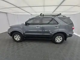 2012  Toyota Fortuner - Image 13