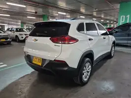 2022  Chevrolet Tracker - Image 37