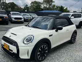 2022  Mini Cooper Unknown - Image 14
