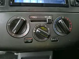 2011  Nissan Tiida - Image 24