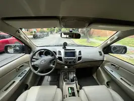 2010  Toyota Fortuner - Image 38