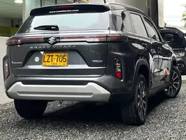 2023  Suzuki Grand - Image 14