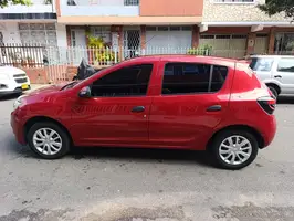 2022  Renault Sandero - Image 14