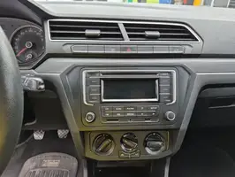 2017  Volkswagen Gol - Image 25