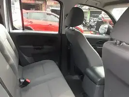 2015  Volkswagen Amarok - Image 33