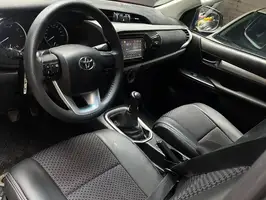 2018  Toyota Hilux - Image 20