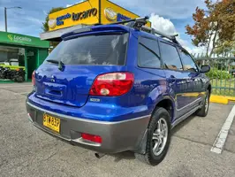 2006  Mitsubishi Unknown - Image 13