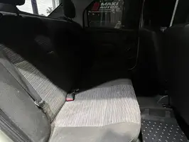 2015  Renault Logan - Image 22