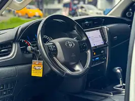 2022  Toyota Fortuner - Image 12