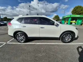 2017  Nissan X - Image 17