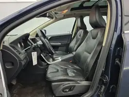 2013  Volvo Unknown - Image 23