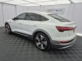 2022  Audi E - Image 12