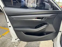 2021  Mazda 3 - Image 17