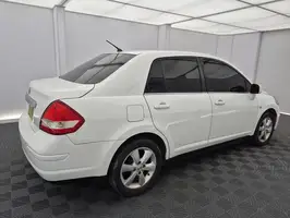 2011  Nissan Tiida - Image 17