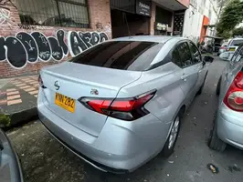 2022  Nissan Versa - Image 15