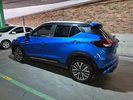 2025  Nissan Kicks - Image 14