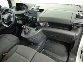 2020  Peugeot Unknown - Image 25