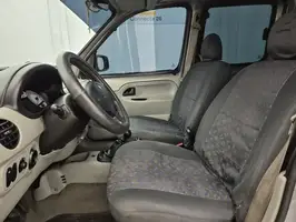 2009  Renault Kangoo - Image 44