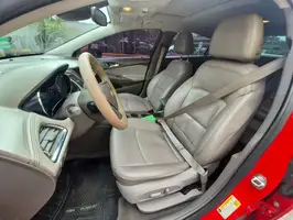 2017  Chevrolet Cruze - Image 18