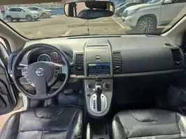 2013  Nissan Sentra - Image 25