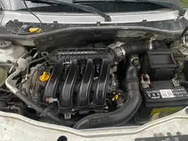 2017  Renault Duster - Image 25