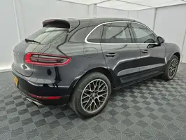 2015  Porsche Unknown - Image 37