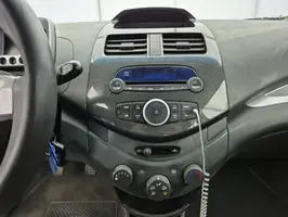 2011  Chevrolet Spark - Image 25