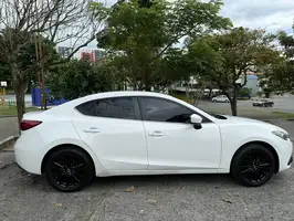 2015  Mazda 3 - Image 17