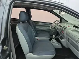 2013  Renault Twingo - Image 38