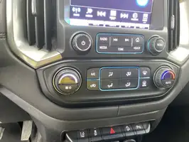 2019  Chevrolet Trailblazer - Image 25