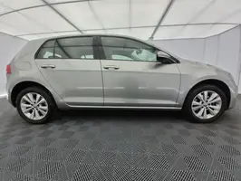 2017  Volkswagen Golf - Image 39