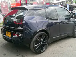 2020  Bmw I3 - Image 31