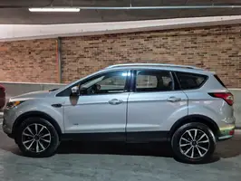 2017  Ford Escape - Image 9
