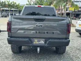 2018  Ford F - Image 12