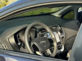 2015  Kia Rio - Image 10
